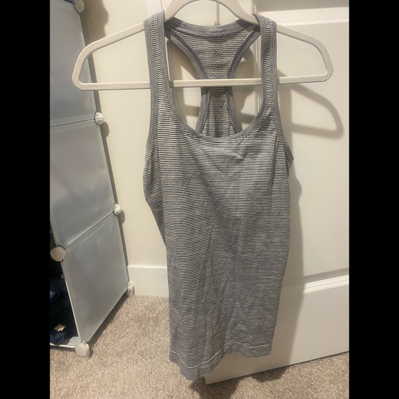 Lululemon Swiftly Tech Racerback Tank - Picture 3 of 4